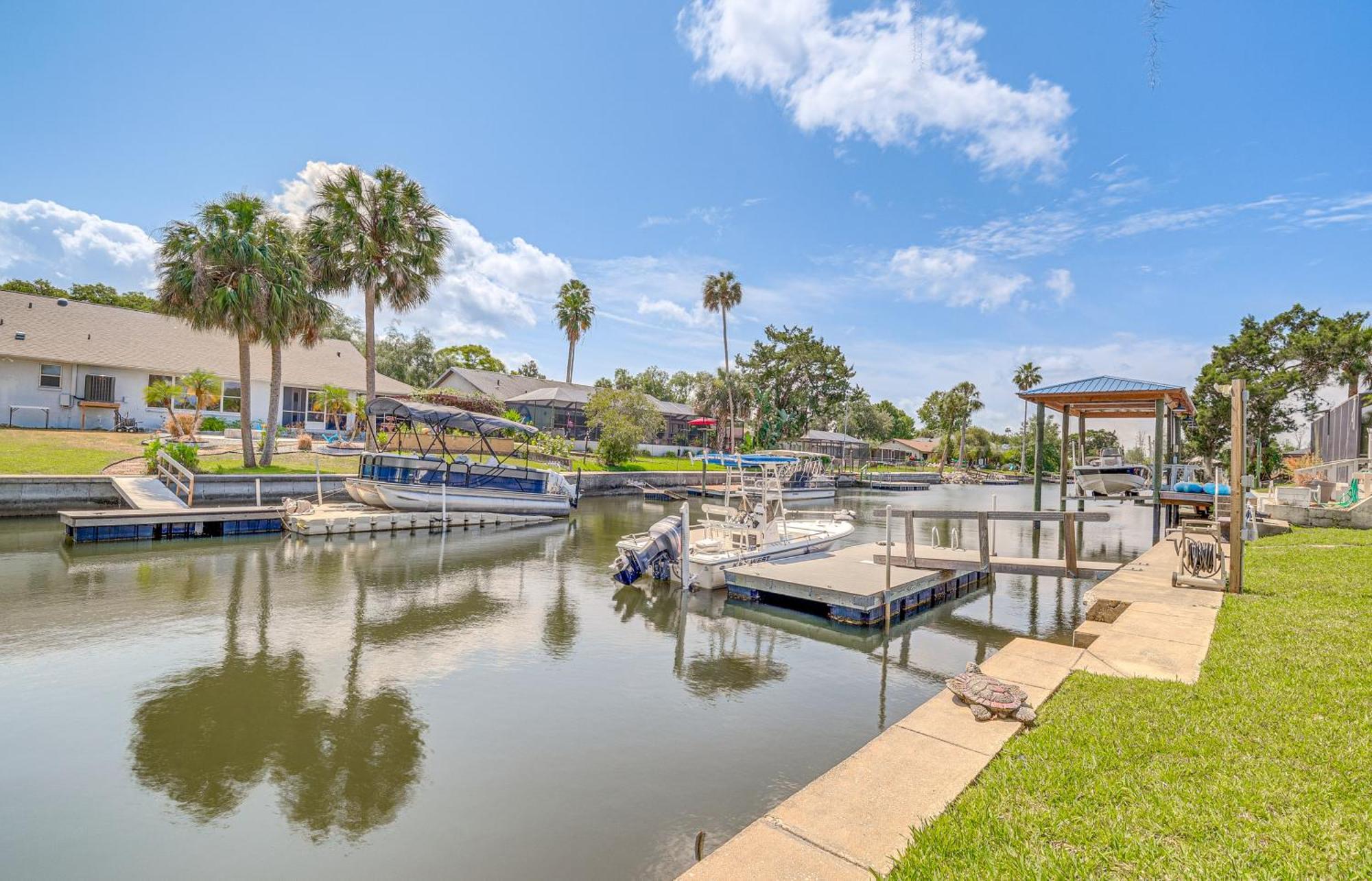 Crystal River Getaway With Dock, Kayaks And Bicycles! Екстериор снимка